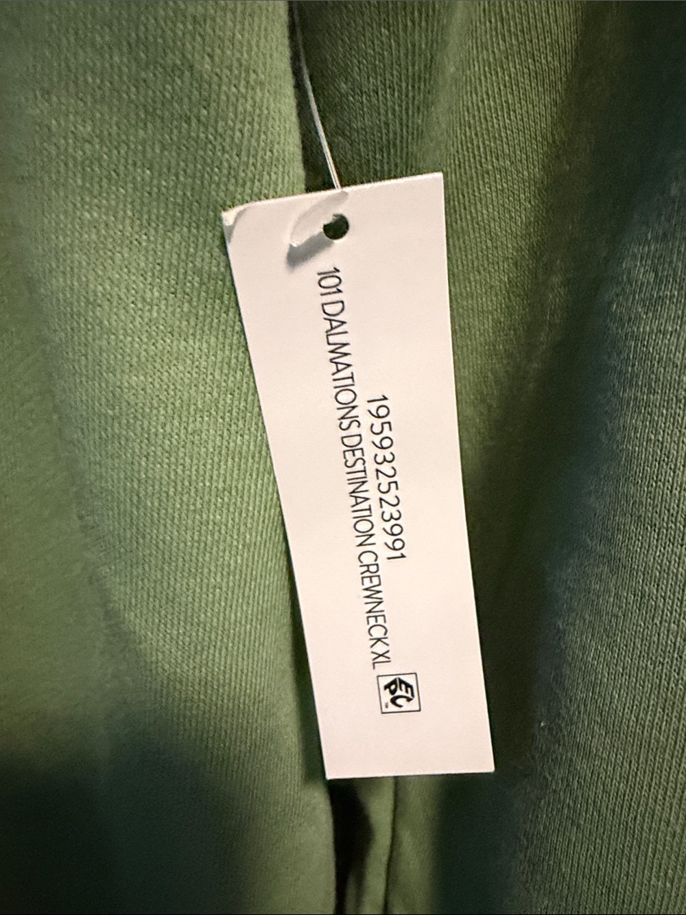 Disney 101 Dalmatians London England Sage Green Crewneck Sweater - Picture 7 of 8